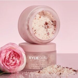 BUNDLE Kylie Skin Rose Bath Salt & Lip Mask